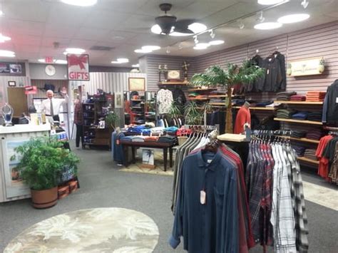 Chelsea Men's Clothes Wyandotte MI.